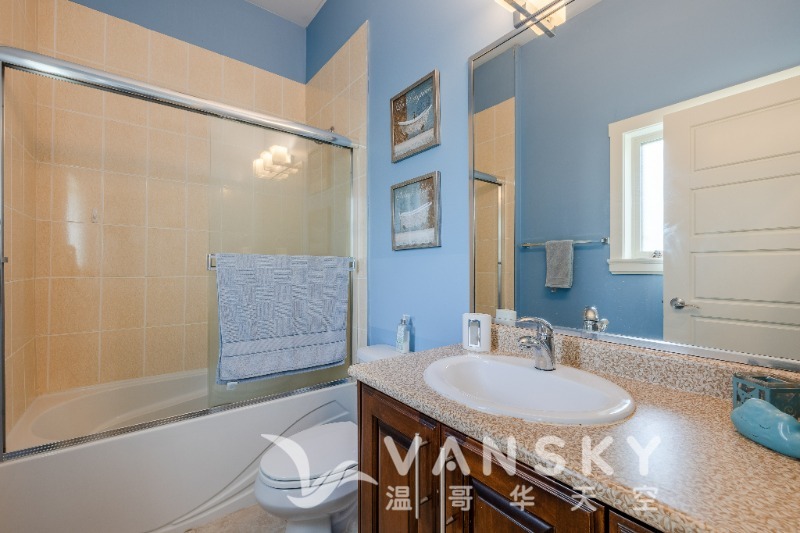 230224201311_evergreen washroom.jpg